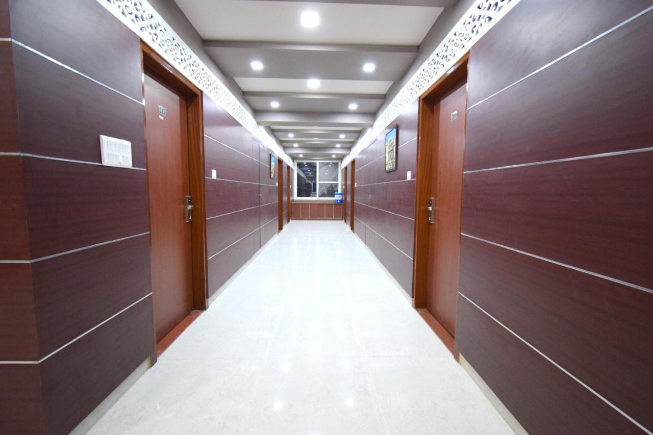 The Sky Imperial- Hotel Gopal Darshan Nathdwara Exterior photo