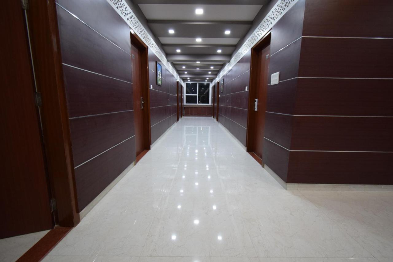 The Sky Imperial- Hotel Gopal Darshan Nathdwara Exterior photo
